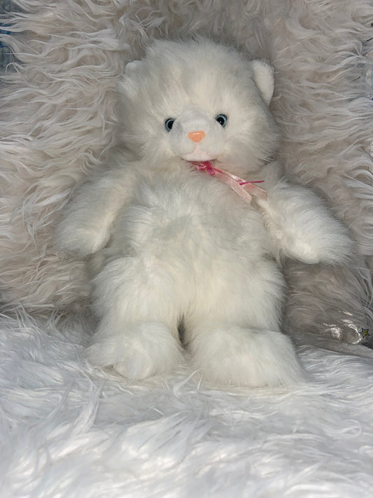 Cute White Candy Kitty | Heavy Fur